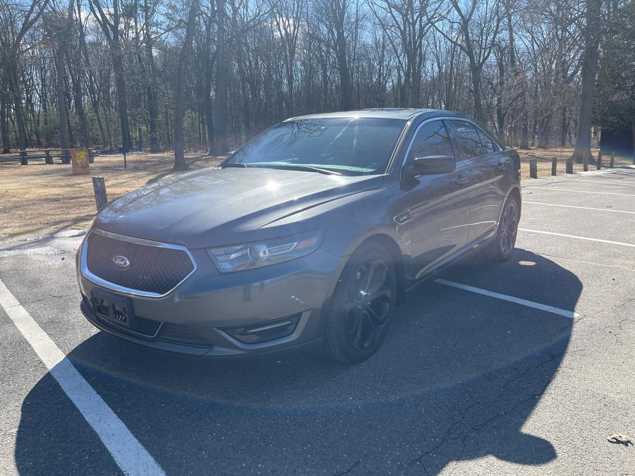 2015 Ford Taurus 4dr Sdn SHO AWD photo