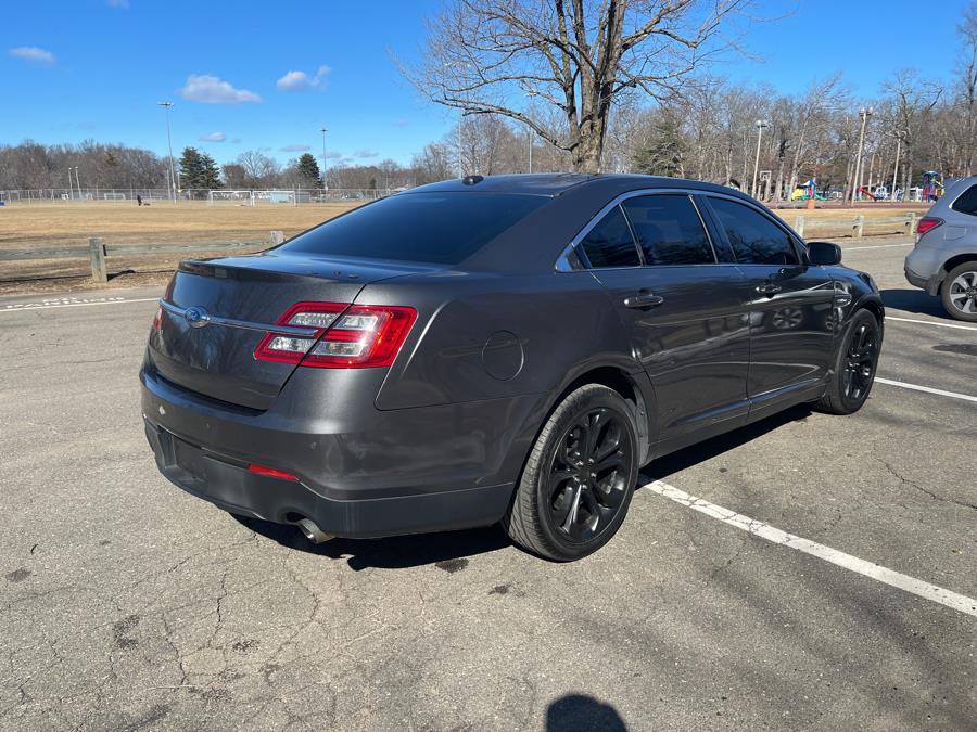 2015 Ford Taurus 4dr Sdn SHO AWD photo