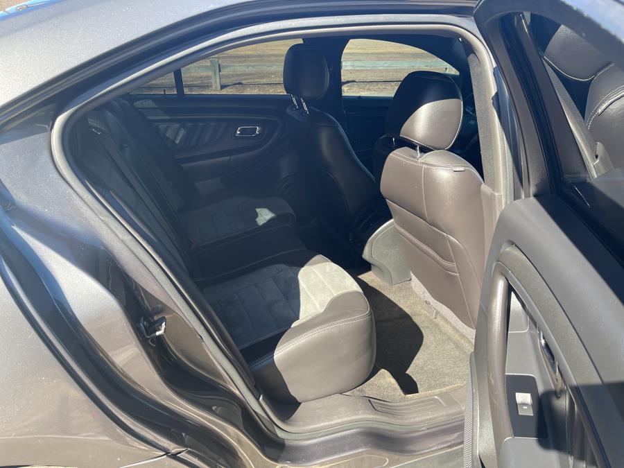 2015 Ford Taurus 4dr Sdn SHO AWD photo