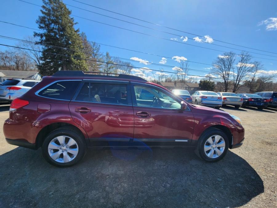 2011 Subaru Outback 2.5i Limited photo