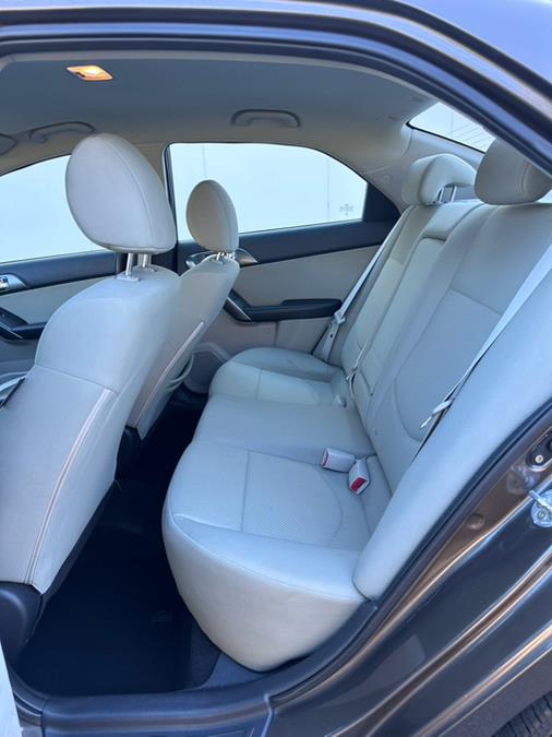 2013 Kia Forte EX photo