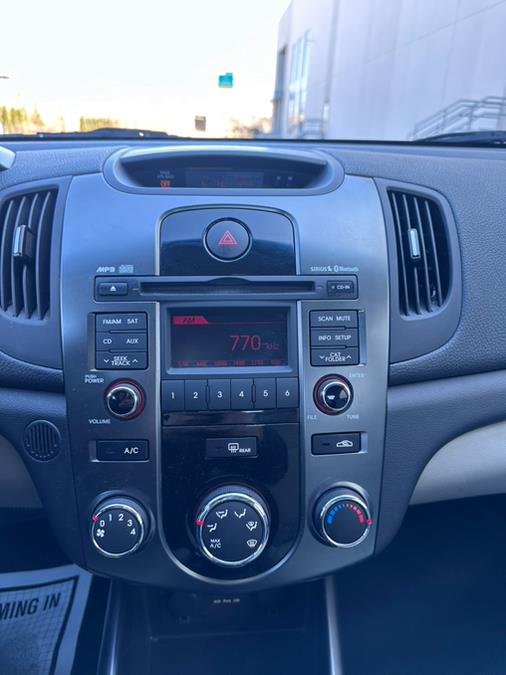 2013 Kia Forte EX photo