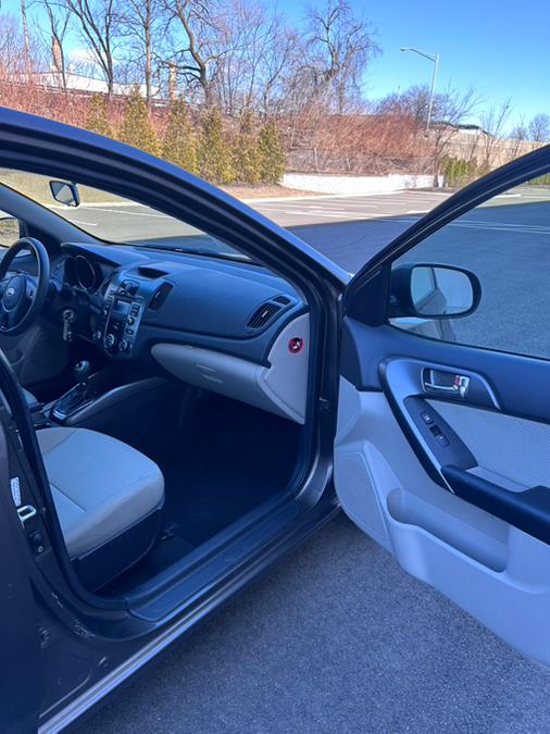 2013 Kia Forte EX photo