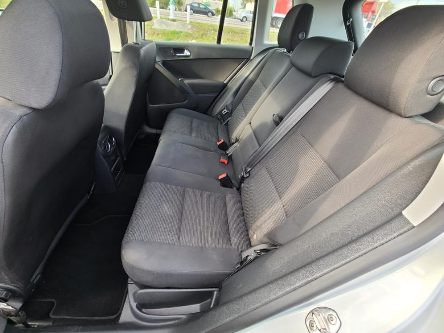 2014 Volkswagen Tiguan S photo