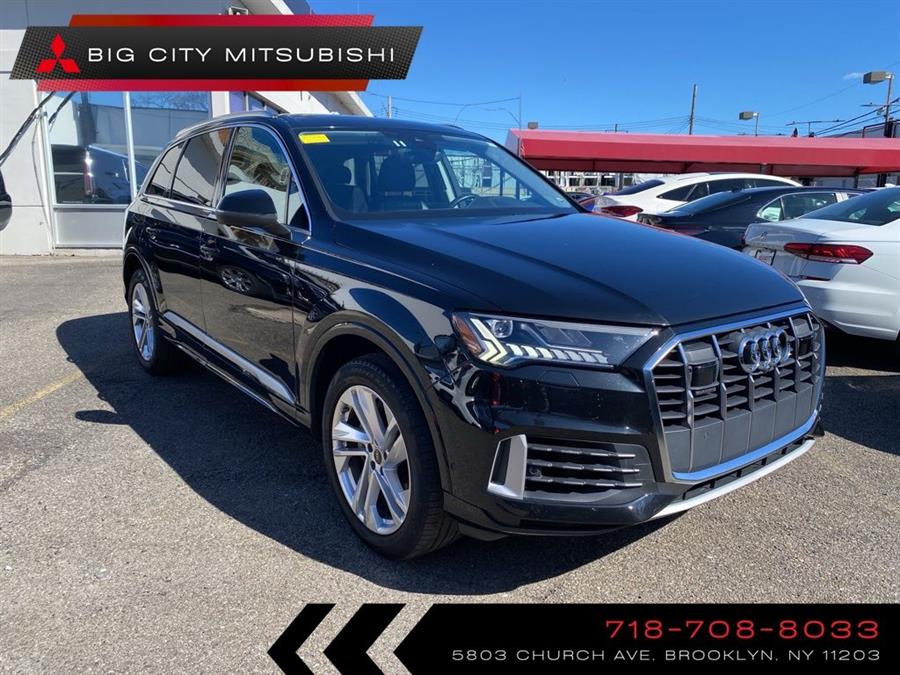2023 Audi Q7 55 Premium Plus photo