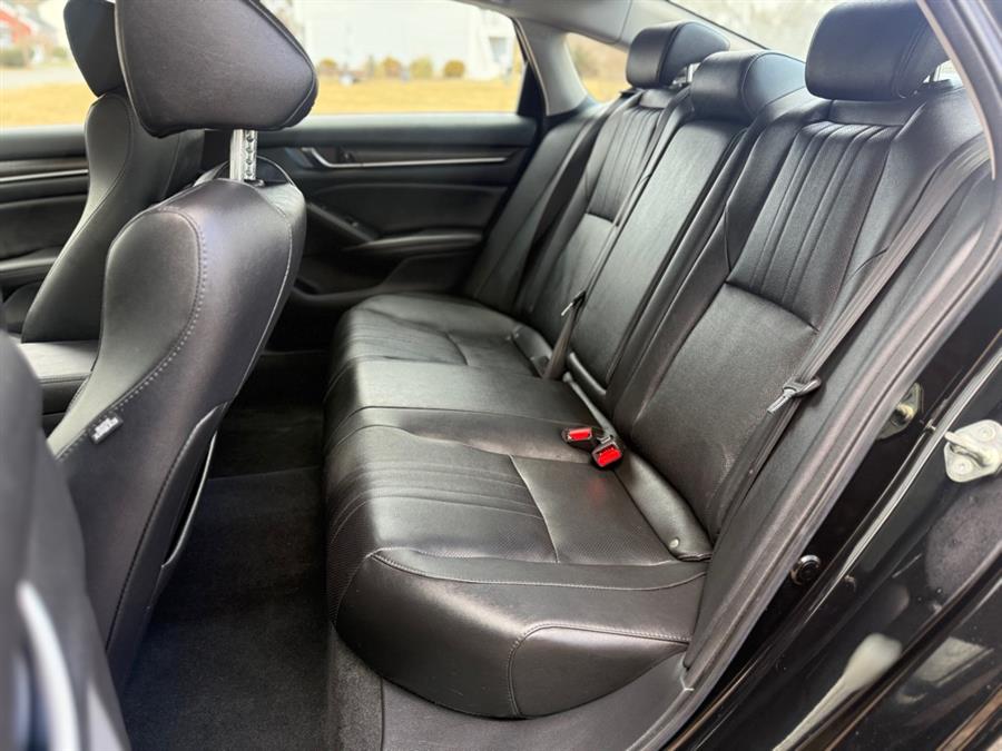 2020 Honda Accord TOURING photo