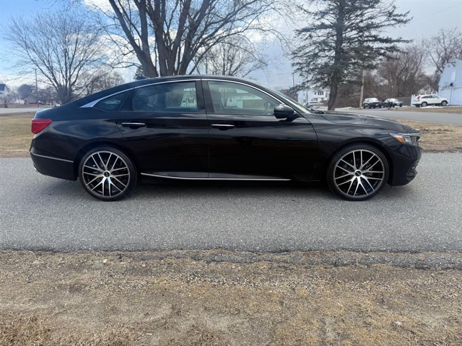 2020 Honda Accord TOURING photo