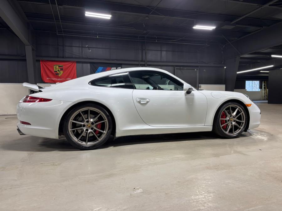 2015 Porsche 911 2dr Cpe Carrera S photo