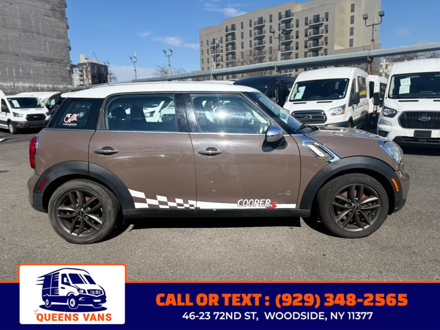 2011 MINI RDX S ALL4 photo