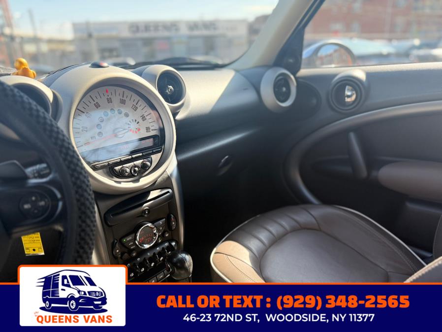 2011 MINI RDX S ALL4 photo