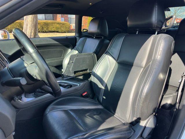 2017 Dodge Challenger SXT photo
