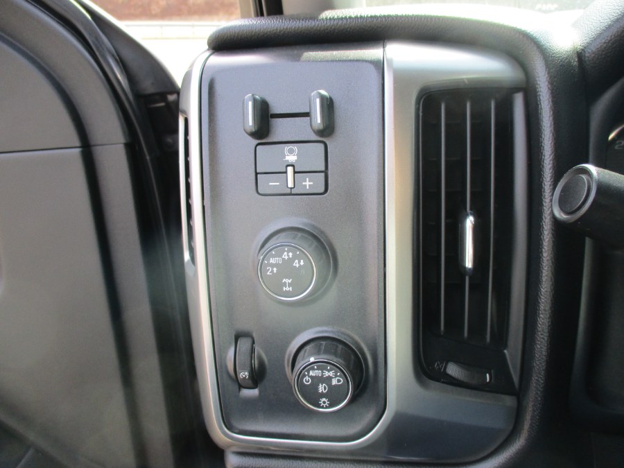 2015 Chevrolet Silverado 1500 4WD Double Cab 143.5