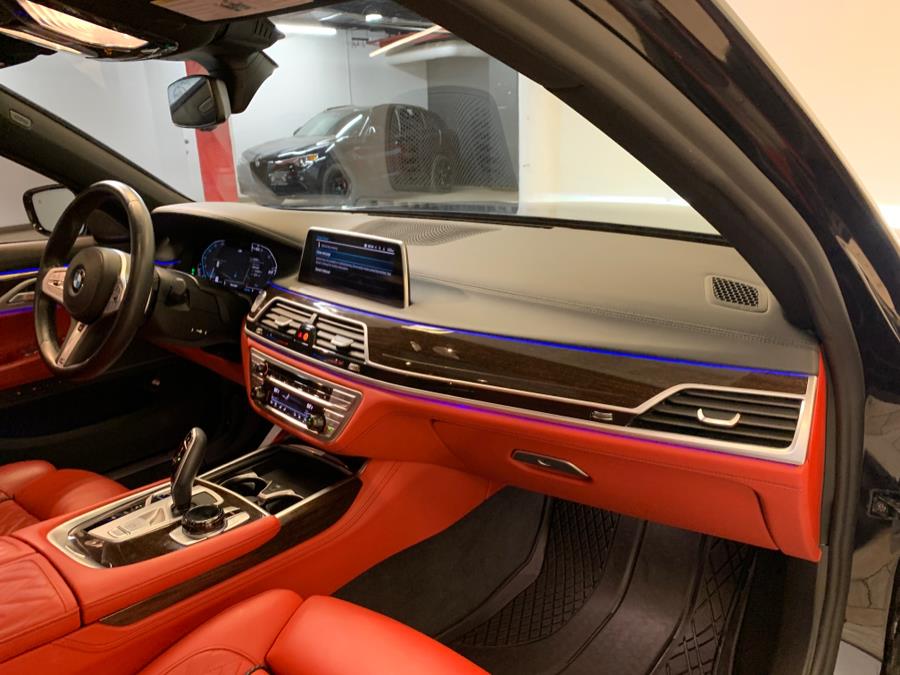 2022 BMW 7-Series 750i xDrive Sedan photo