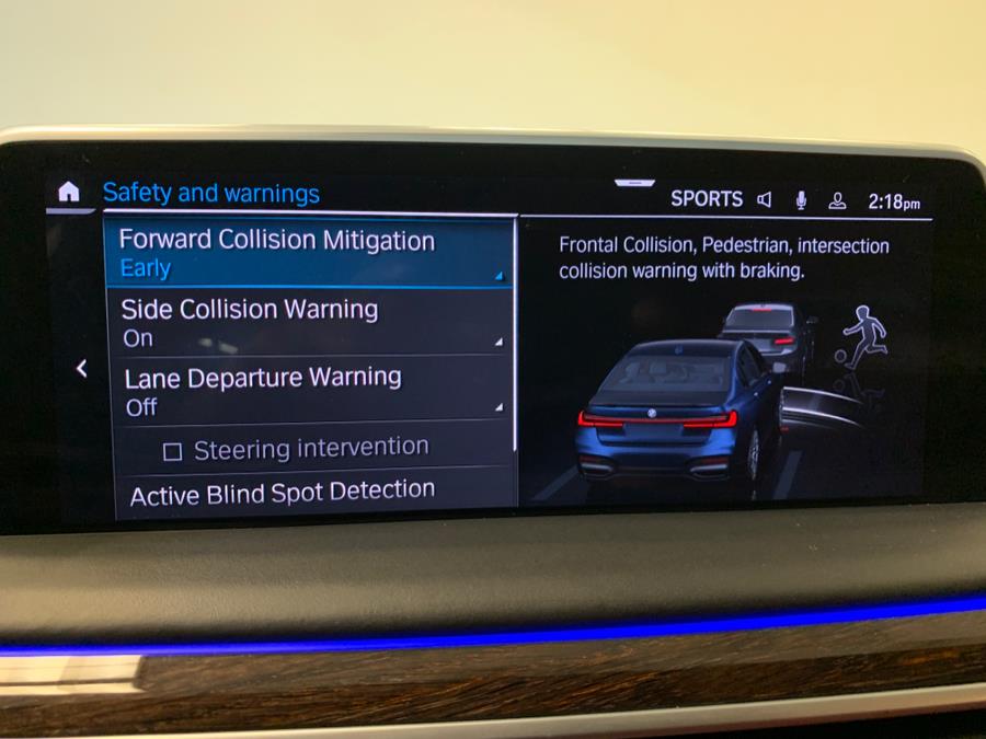 2022 BMW 7-Series 750i xDrive Sedan photo