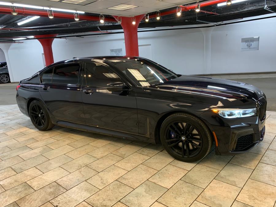 2022 BMW 7-Series 750i xDrive Sedan photo