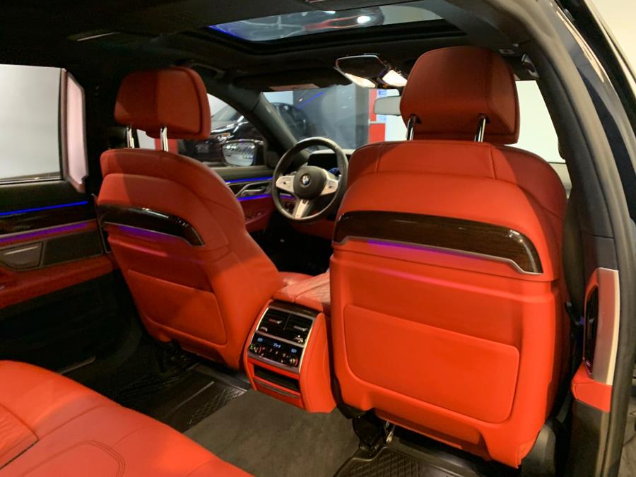 2022 BMW 7-Series 750i xDrive Sedan photo