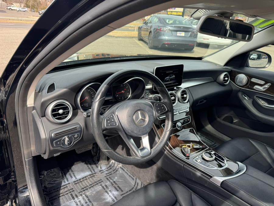 2017 Mercedes-Benz C-Class C 300 4MATIC Sedan photo