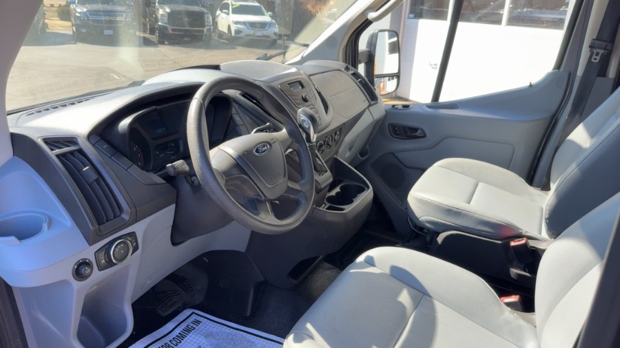 2015 Ford Other 250 photo