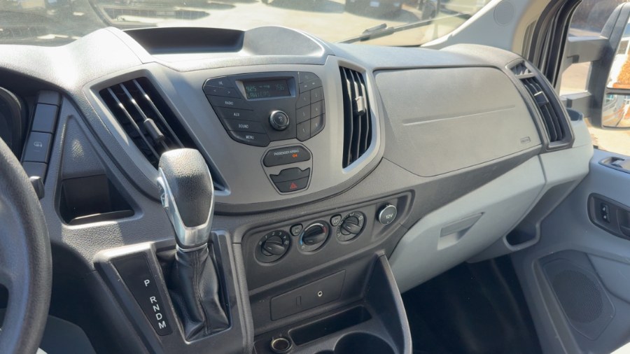 2015 Ford Other 250 photo