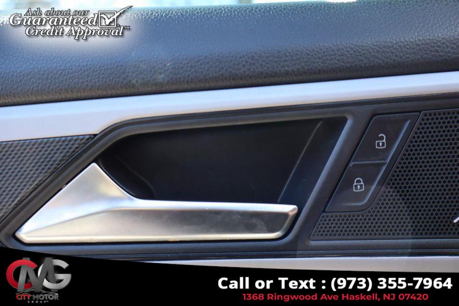 2021 Volkswagen Atlas Cross Sport SEL Premium R-Line 4Motion Spo photo