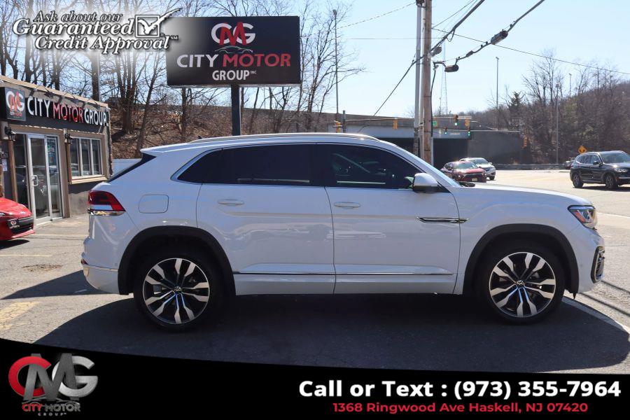2021 Volkswagen Atlas Cross Sport SEL Premium R-Line 4Motion Spo photo
