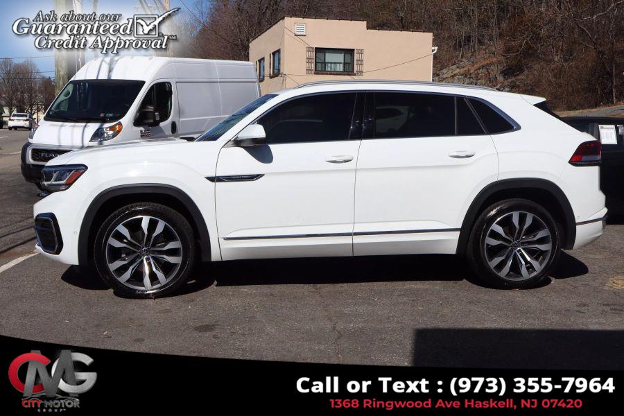 2021 Volkswagen Atlas Cross Sport SEL Premium R-Line 4Motion Spo photo