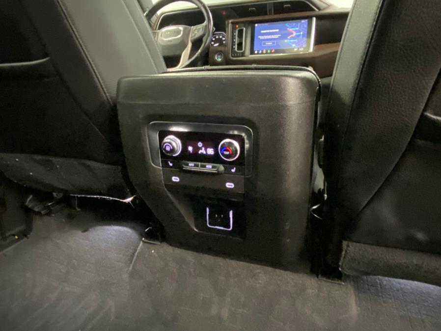 2021 GMC Yukon 4WD 4dr Denali photo