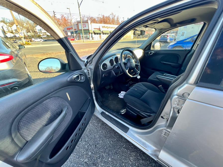 2004 Chrysler PT Cruiser Touring Edition photo