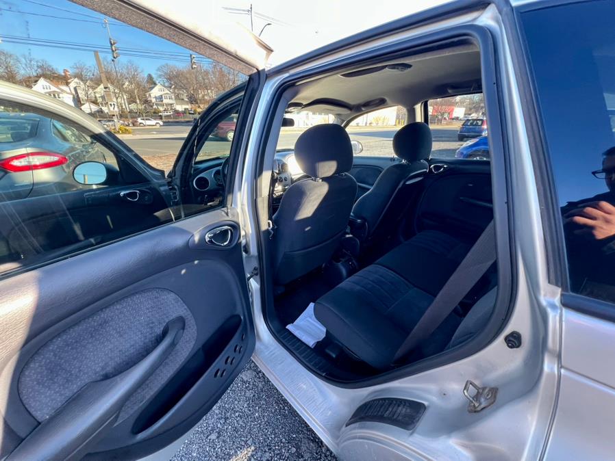 2004 Chrysler PT Cruiser Touring Edition photo