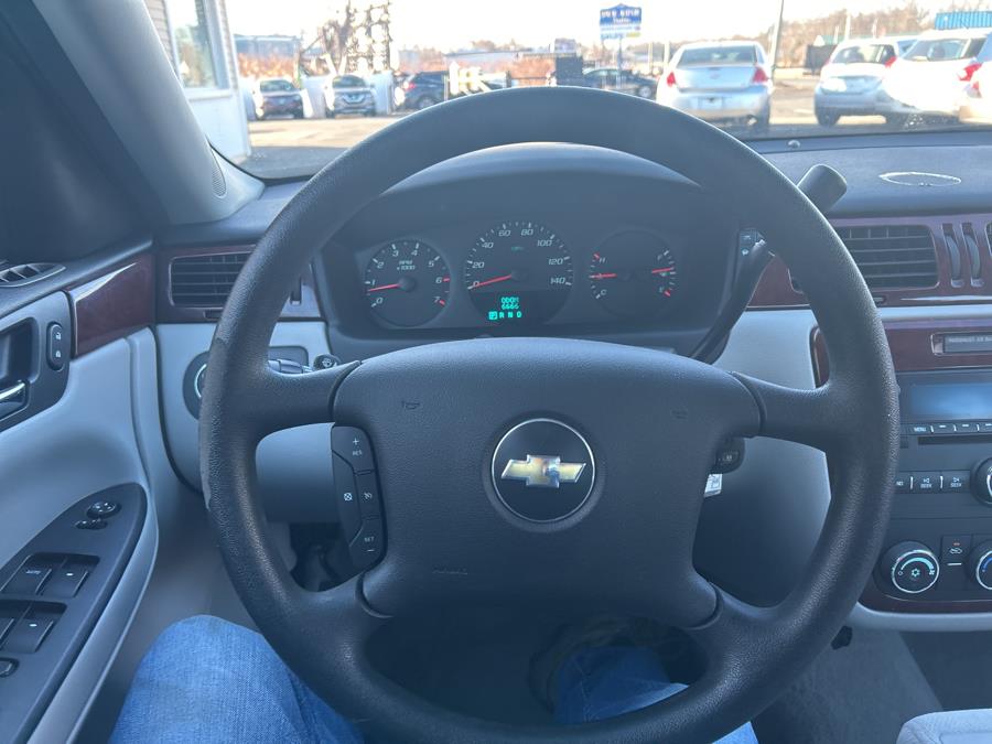 2008 Chevrolet Impala LS photo