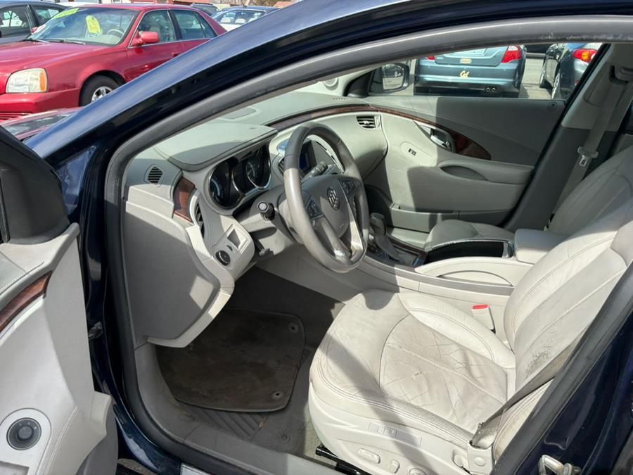 2010 Buick LaCrosse CXL photo