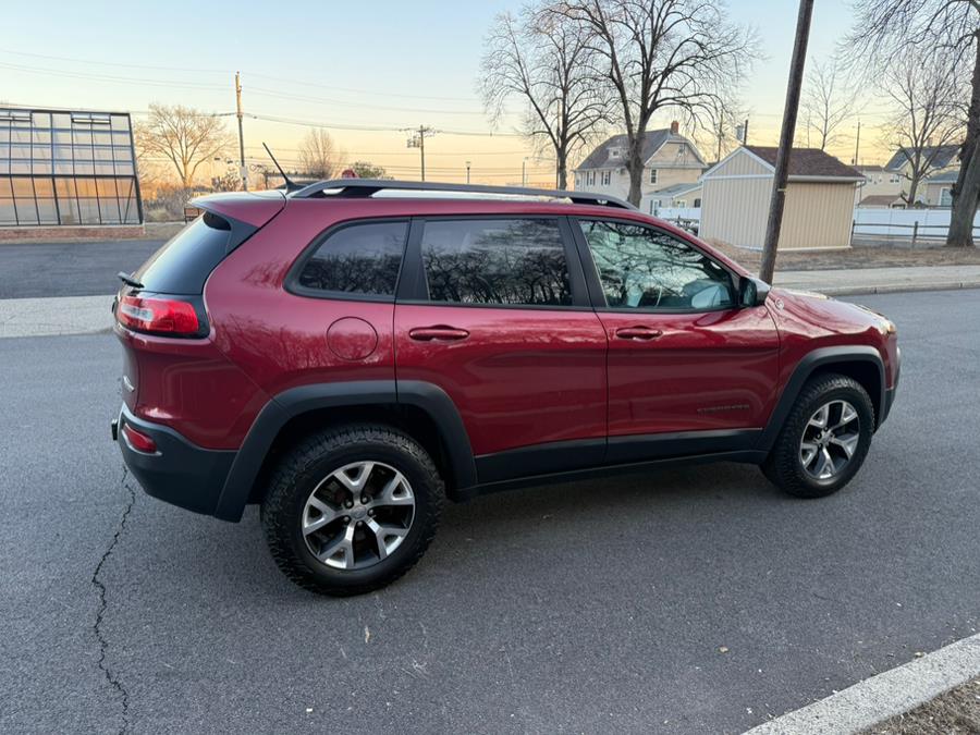 2015 Jeep Cherokee 4WD 4dr Trailhawk photo