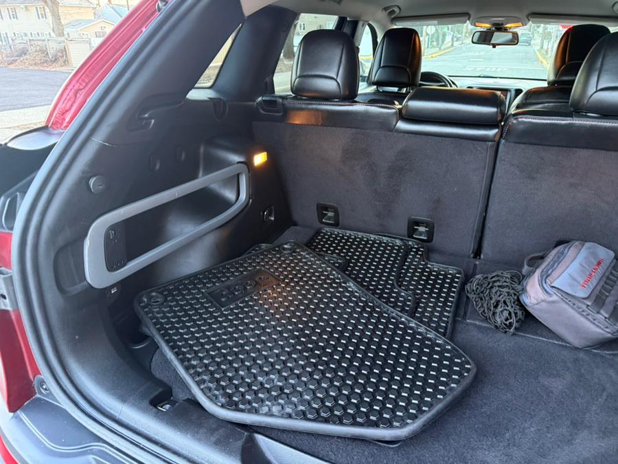 2015 Jeep Cherokee 4WD 4dr Trailhawk photo