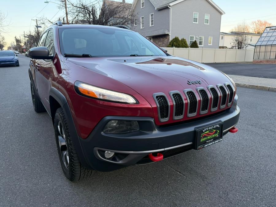 2015 Jeep Cherokee 4WD 4dr Trailhawk photo