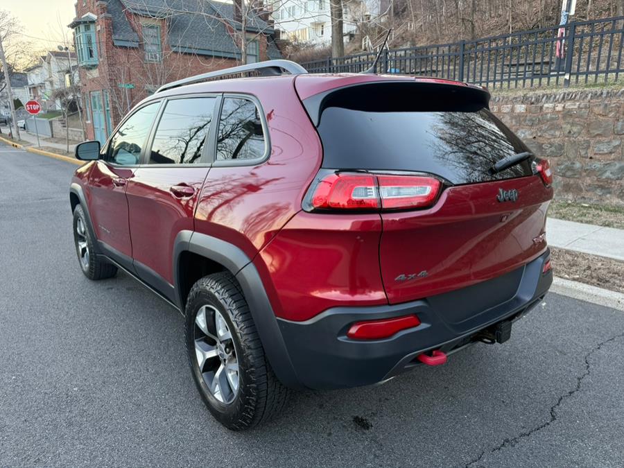 2015 Jeep Cherokee 4WD 4dr Trailhawk photo