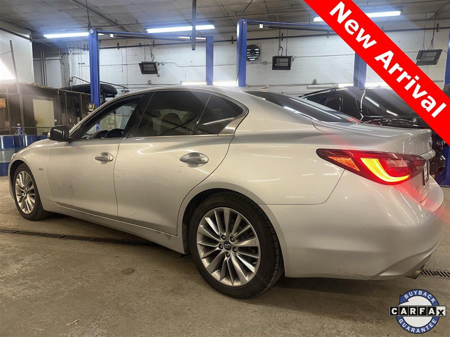 2018 Infiniti Q50 3.0t LUXE photo