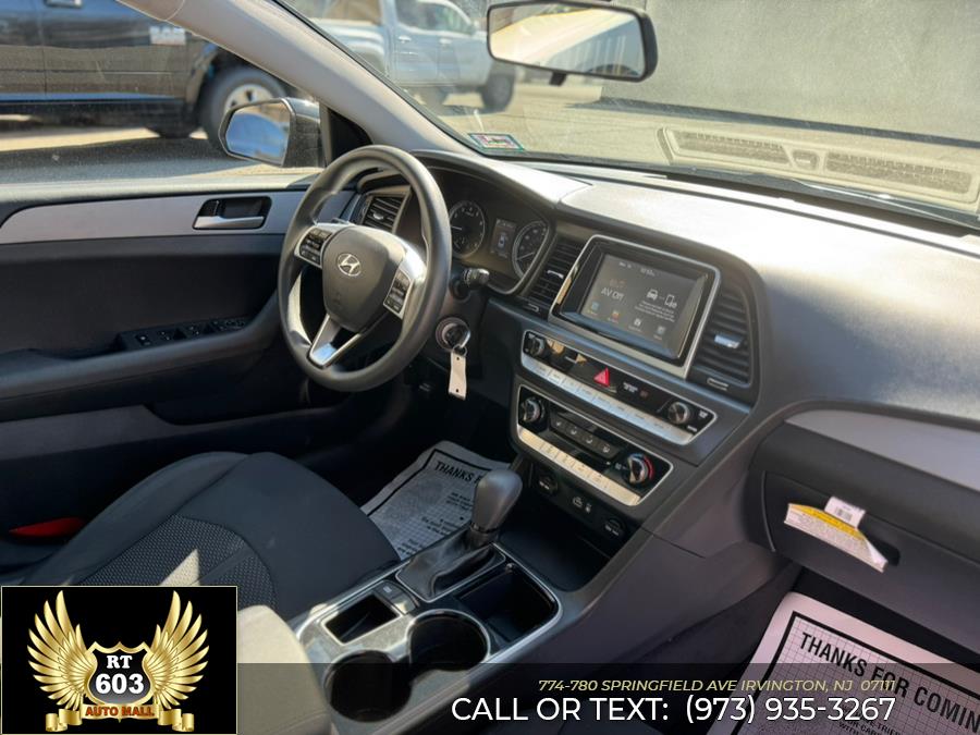 2019 Hyundai Sonata SE 2.4L photo