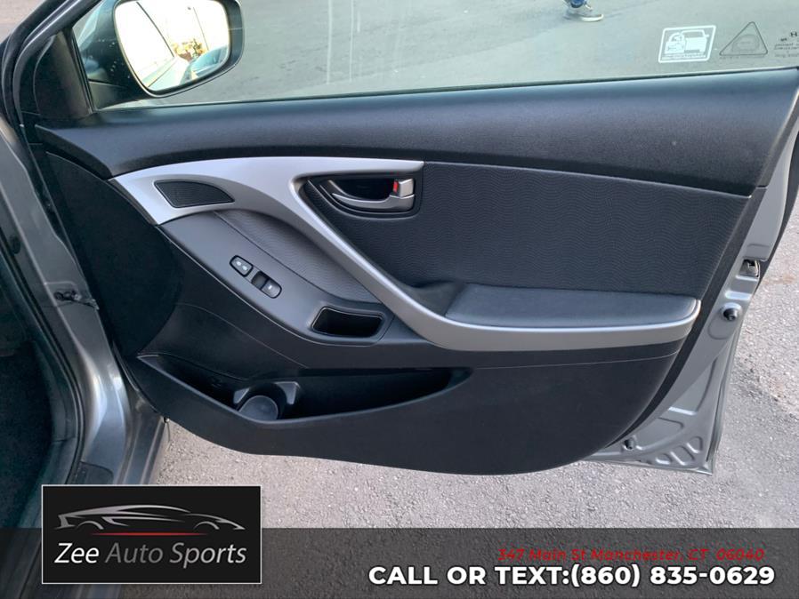 2013 Hyundai Elantra GLS photo