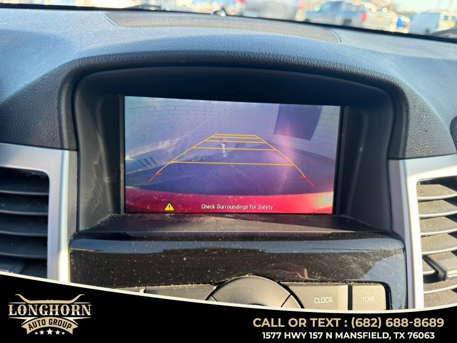 2015 Chevrolet Cruze 4dr Sdn Auto 1LT photo