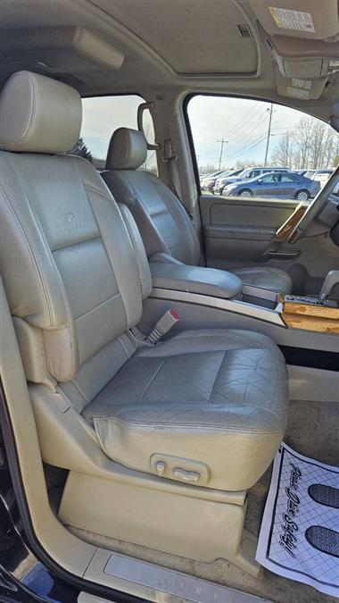 2007 Infiniti QX56 photo