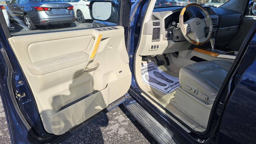 2007 Infiniti QX56 photo