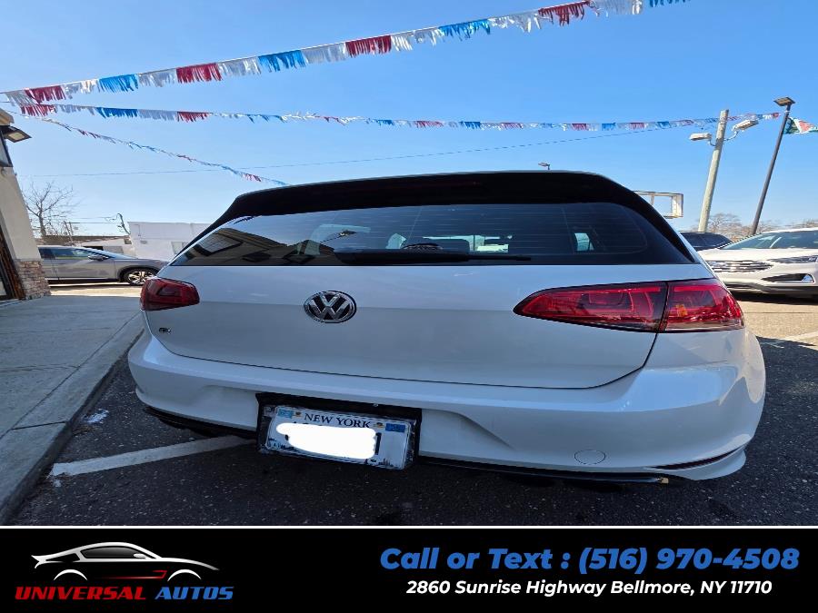 2016 Volkswagen Golf R 4dr HB Man photo