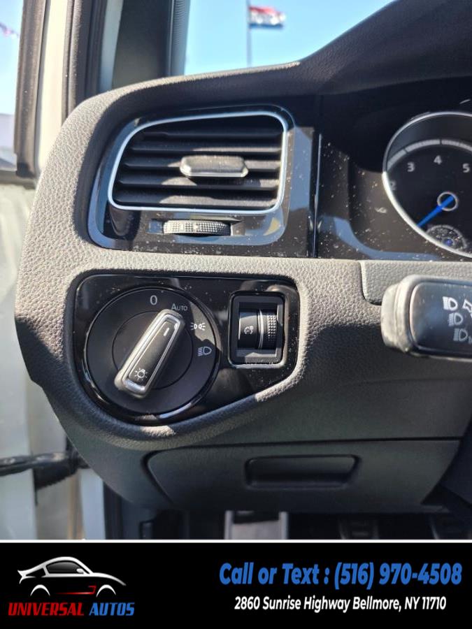 2016 Volkswagen Golf R 4dr HB Man photo