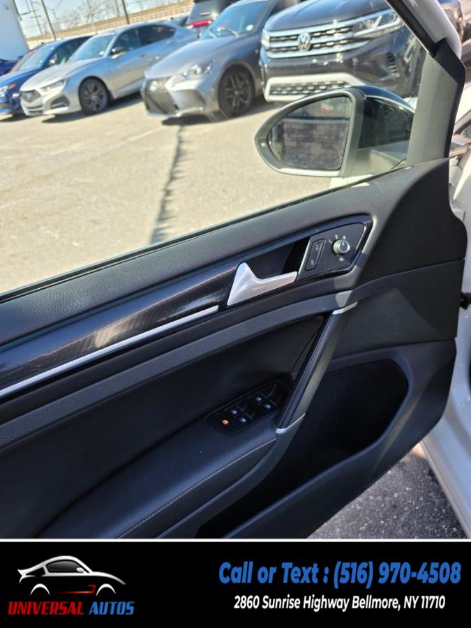2016 Volkswagen Golf R 4dr HB Man photo