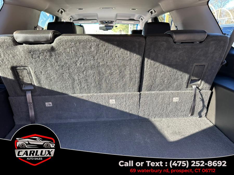 2018 Chevrolet Suburban 4WD 4dr 1500 LT photo
