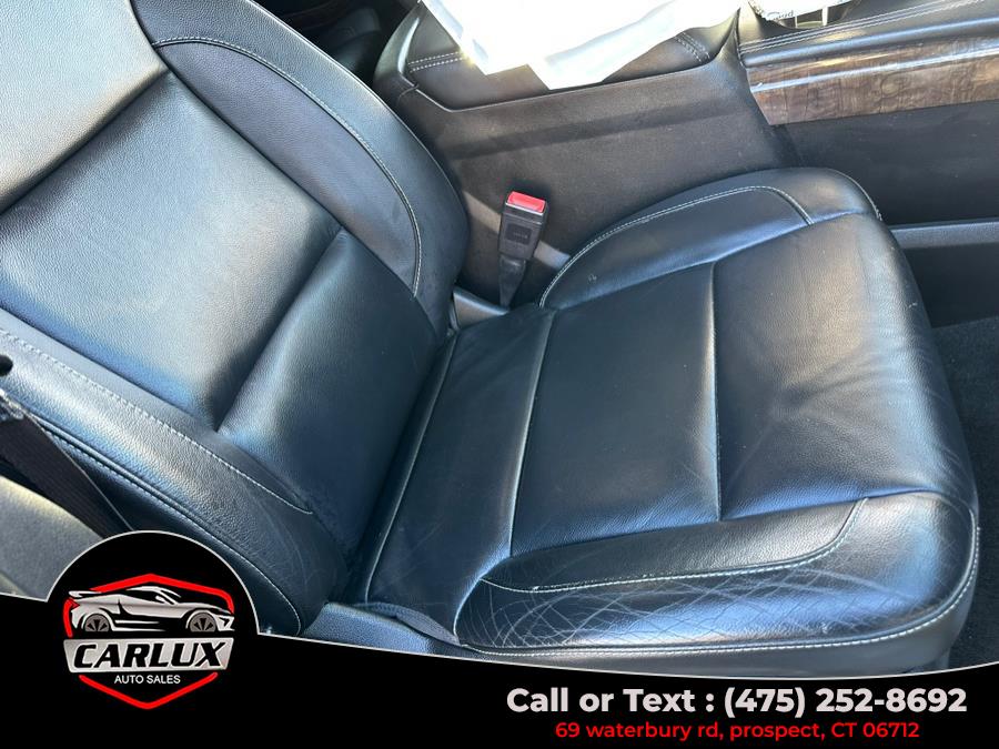 2018 Chevrolet Suburban 4WD 4dr 1500 LT photo