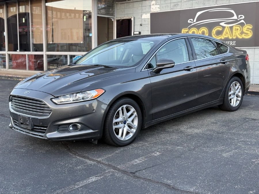 2015 Ford Fusion 4dr Sdn SE FWD photo