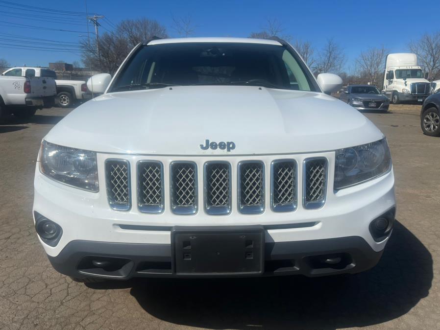 2016 Jeep Compass 4WD 4dr Latitude photo