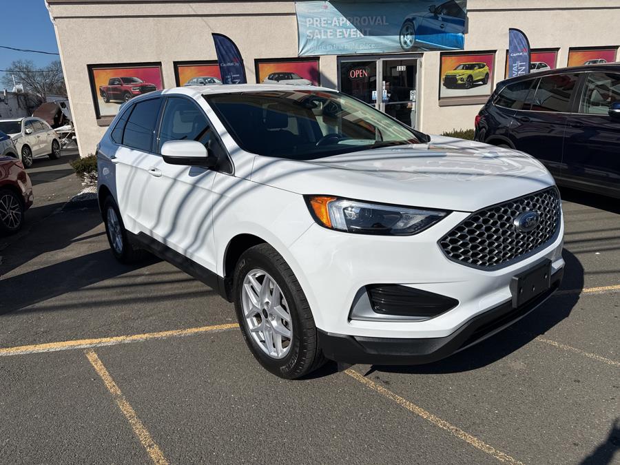 2023 Ford Edge SEL photo