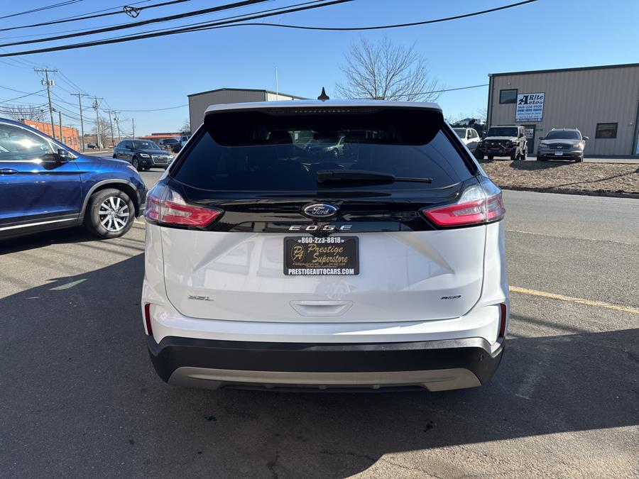 2023 Ford Edge SEL photo